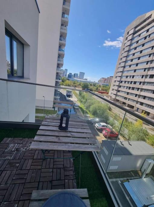 Lovely 1 Bedroom Livingroom Apartment Sector 1 Bucuresti Voluntari Exterior photo